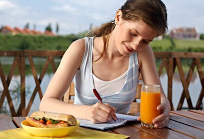 Meal planning for bulimia recovery